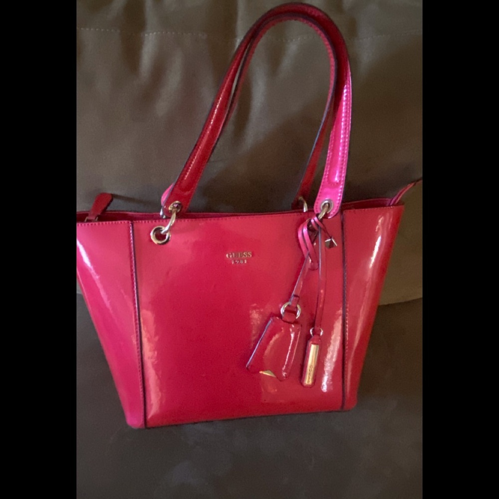 Guess Tote